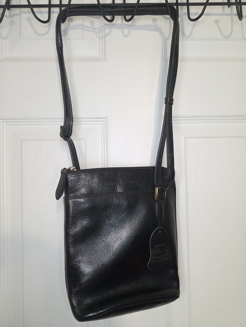 Derek Alexander Black Pebbled Crossbody Bag Zip Top Inner Pockets Charm Gold